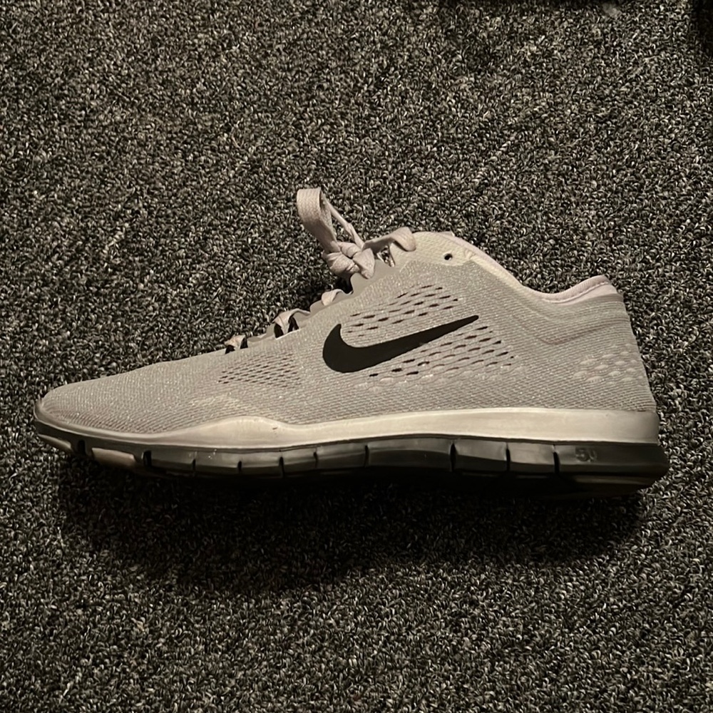 Nike free gym shoes